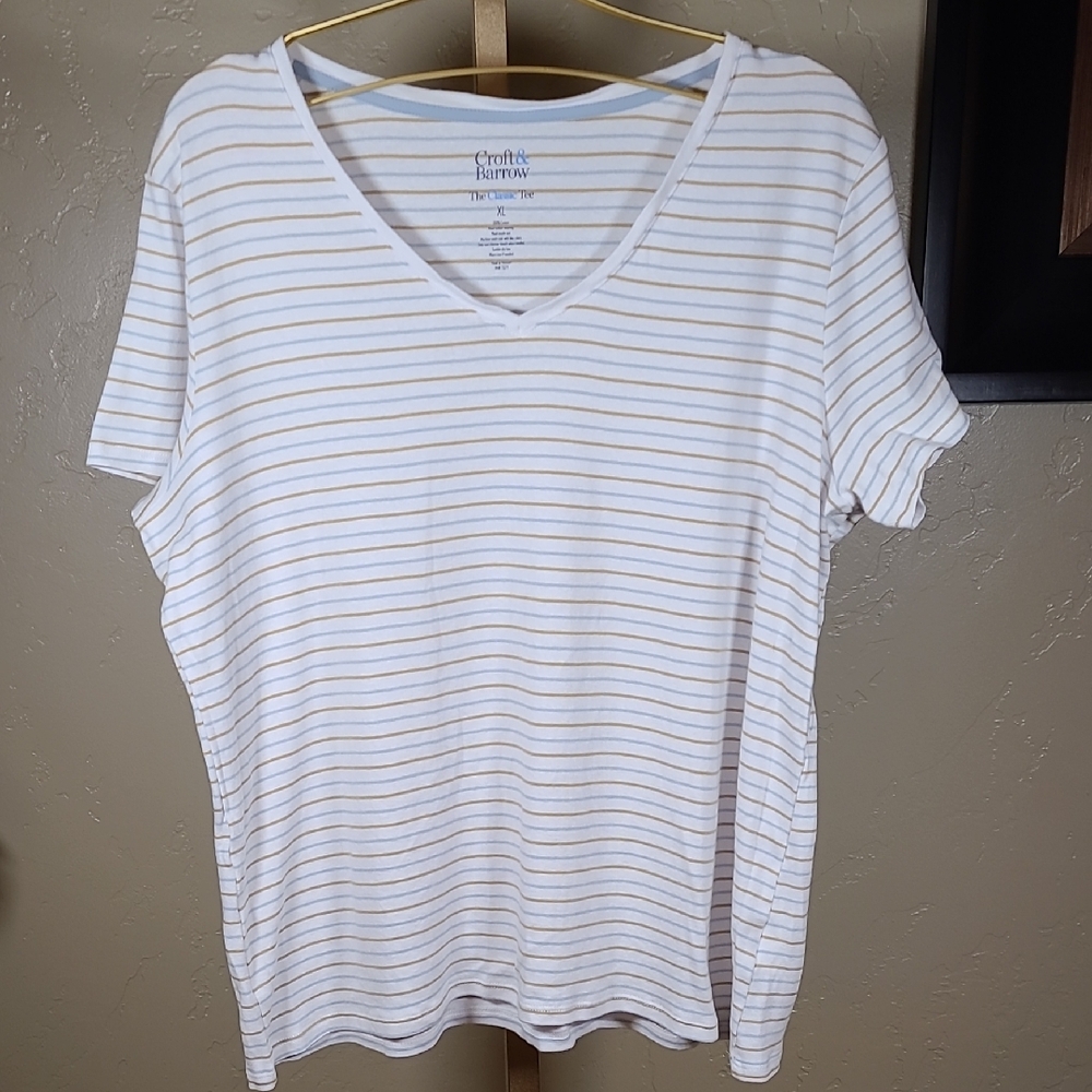 Croft & Barrow White Tan And sky Blue Striped Relaxed Tee XL